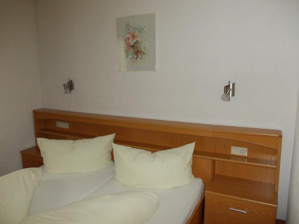 Haus Schoderbock Apartment ซังคท์เลออนฮาร์ด อิม พิทซ์ทัล ภายนอก รูปภาพ