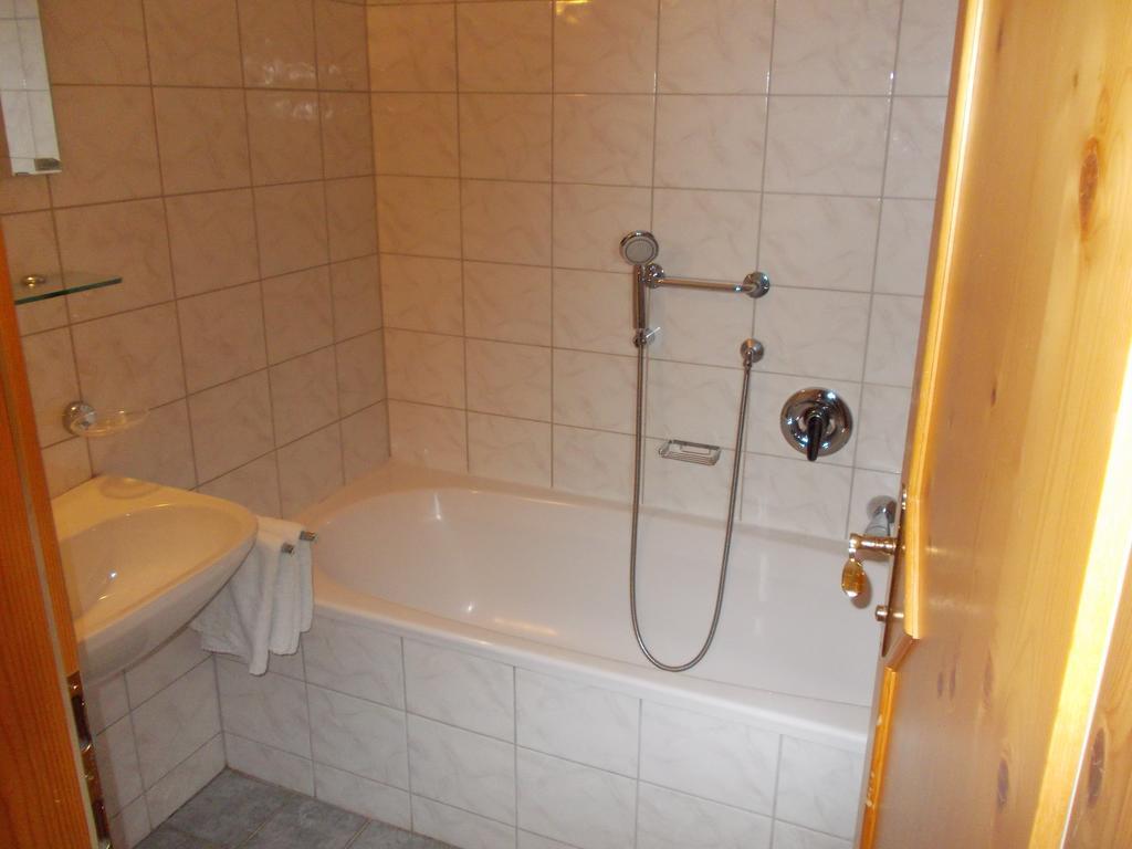 Haus Schoderbock Apartment ซังคท์เลออนฮาร์ด อิม พิทซ์ทัล ภายนอก รูปภาพ