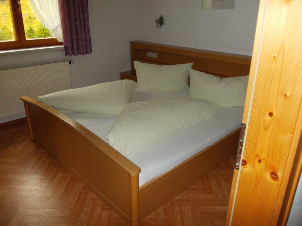 Haus Schoderbock Apartment ซังคท์เลออนฮาร์ด อิม พิทซ์ทัล ภายนอก รูปภาพ