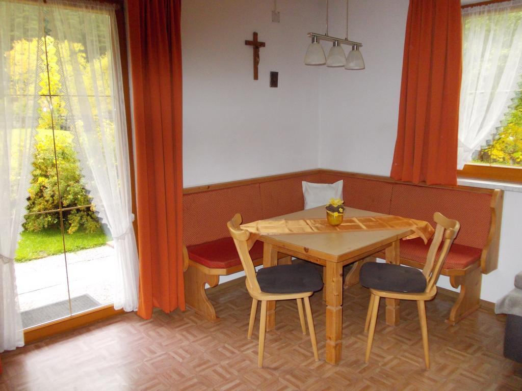 Haus Schoderbock Apartment ซังคท์เลออนฮาร์ด อิม พิทซ์ทัล ภายนอก รูปภาพ