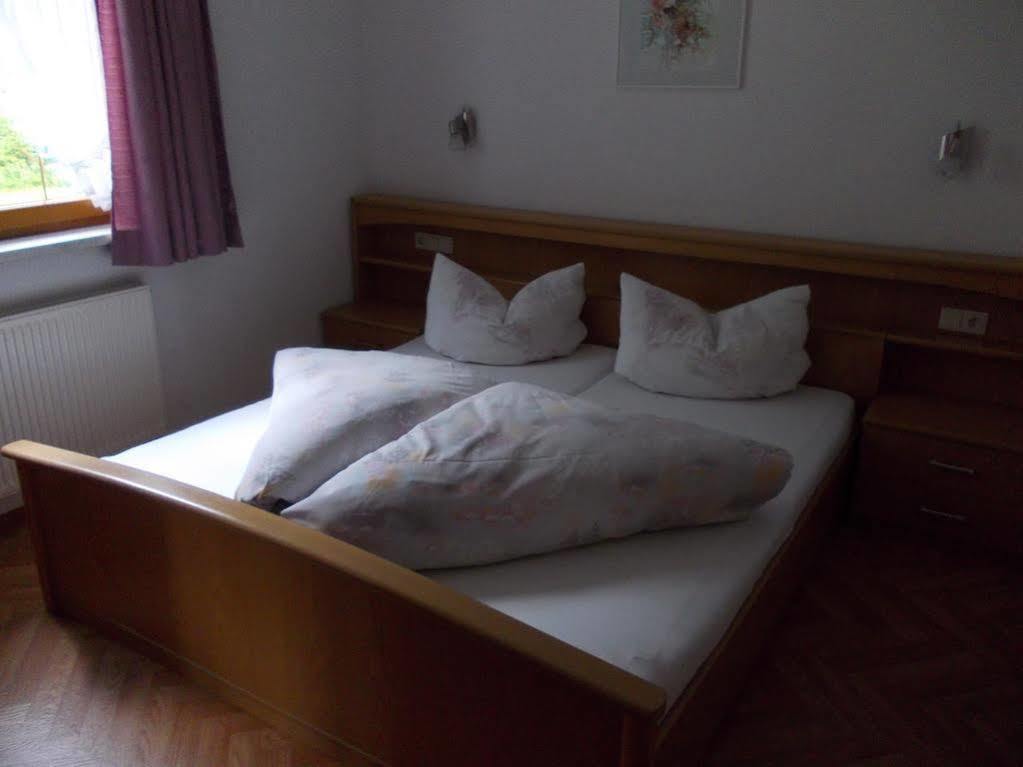 Haus Schoderbock Apartment ซังคท์เลออนฮาร์ด อิม พิทซ์ทัล ภายนอก รูปภาพ