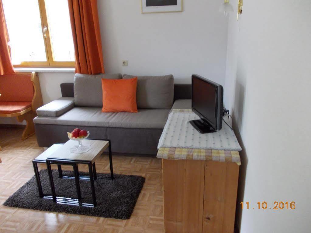 Haus Schoderbock Apartment ซังคท์เลออนฮาร์ด อิม พิทซ์ทัล ภายนอก รูปภาพ